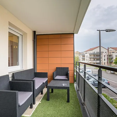 Spacieux - 4 Pers' - Balcon - 2 Lits - Parking *
